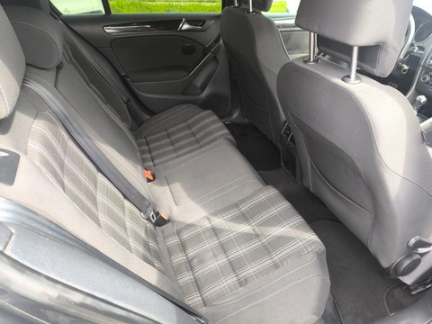 Volkswagen Golf 2.0